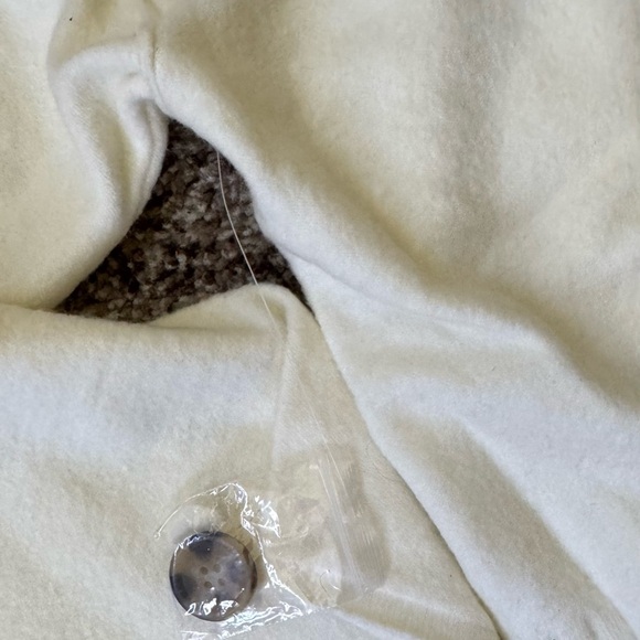 Free People Luna Cardigan Sweater in Ivory Size XL Cropped Sweater Cream Revolve - Picture 5 of 9